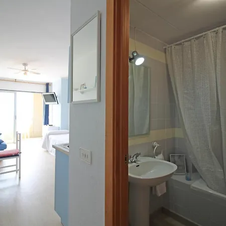 Basic Comfort Estudi Miami * Empuriabrava